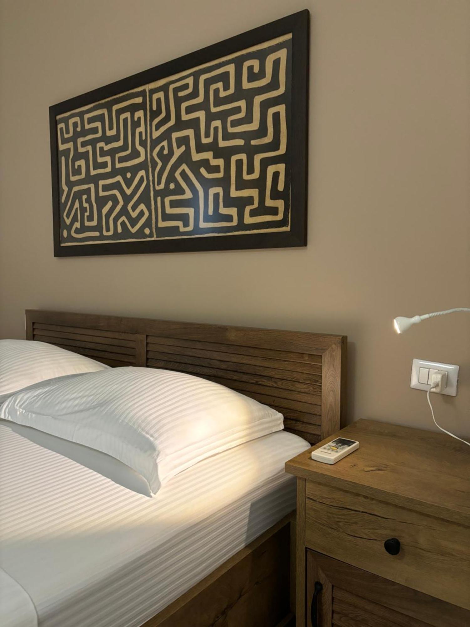 Tam Serviced 2Bdr Apartment City Center No6 地拉那 外观 照片