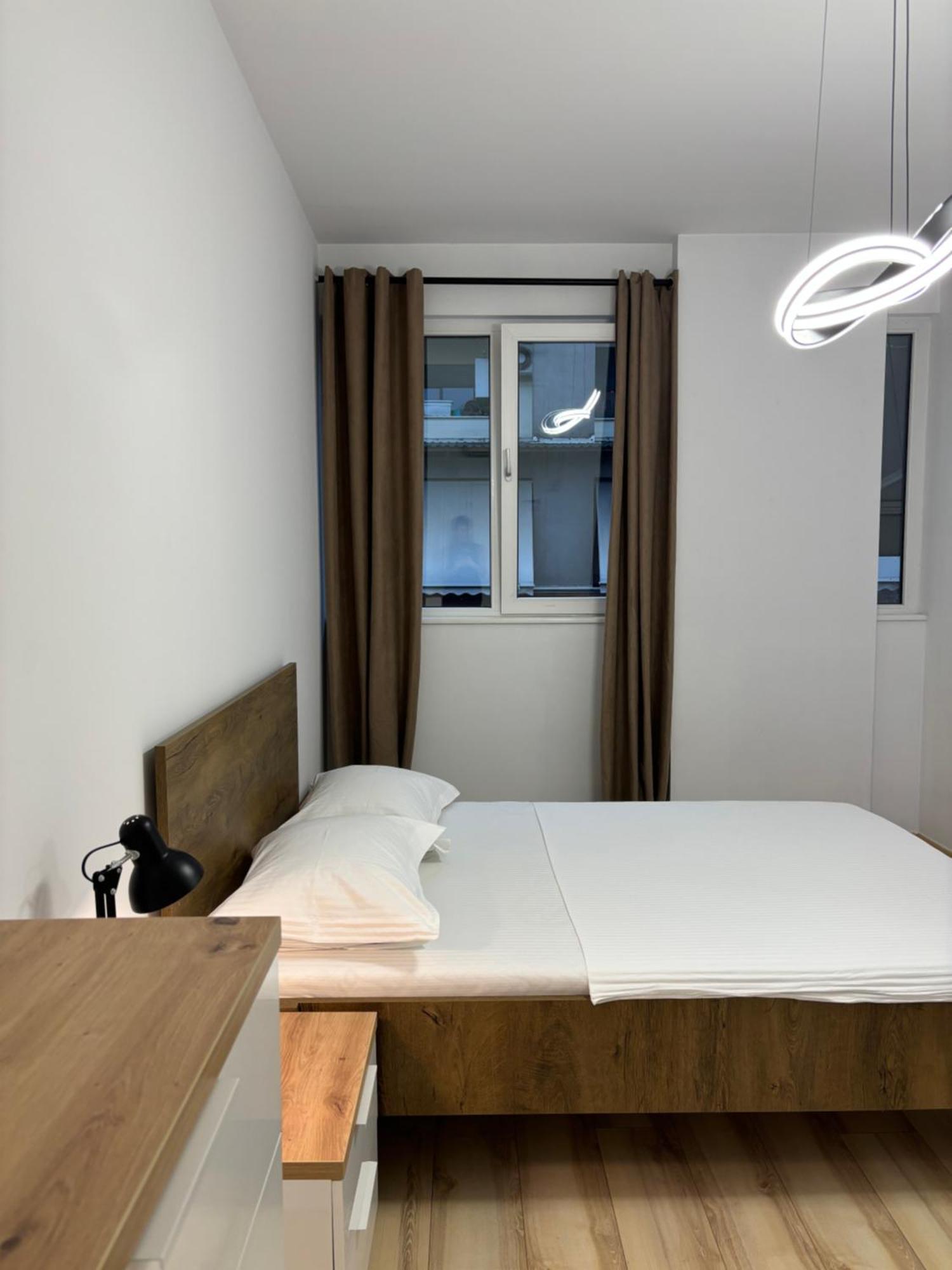 Tam Serviced 2Bdr Apartment City Center No6 地拉那 外观 照片