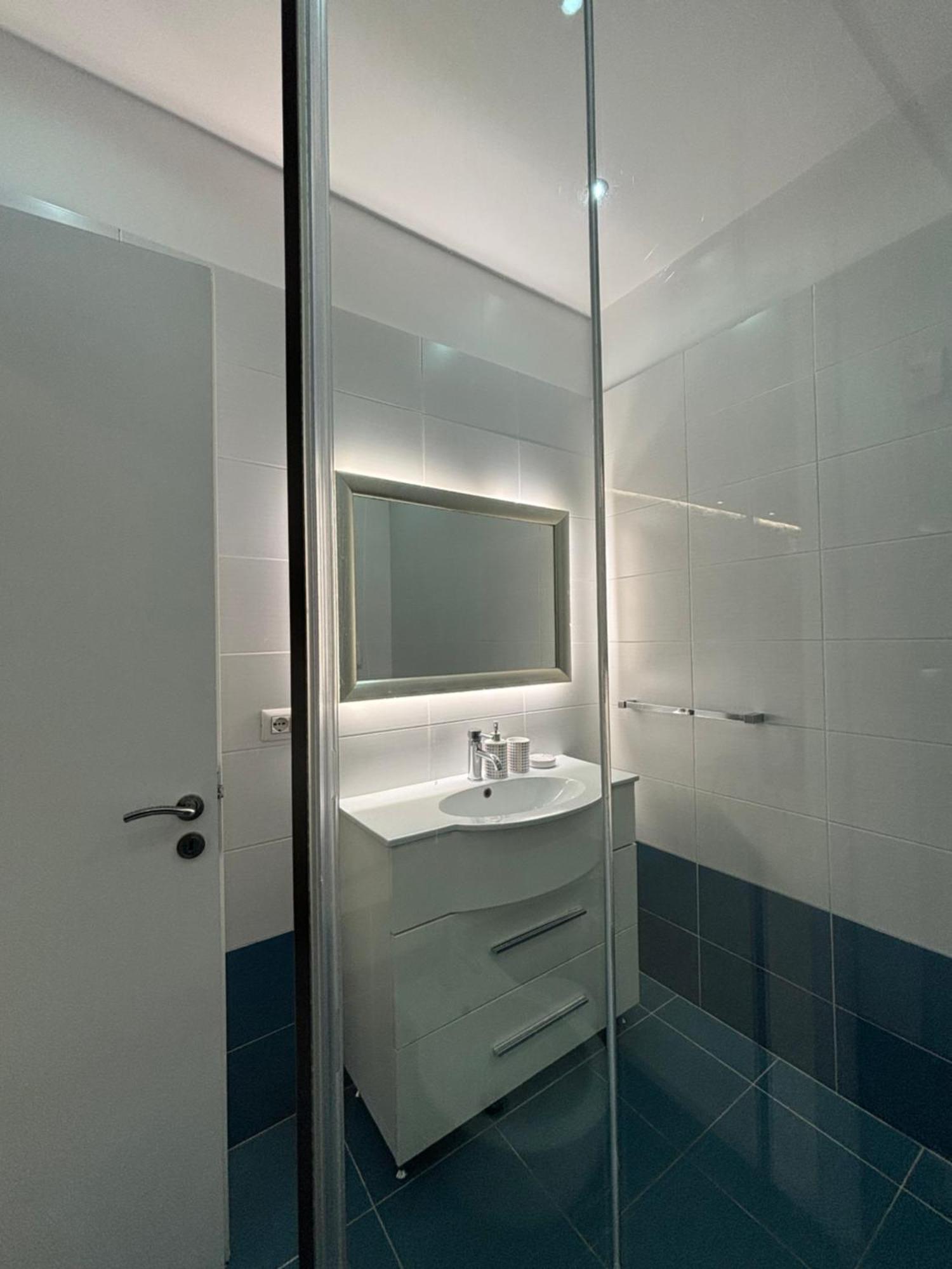Tam Serviced 2Bdr Apartment City Center No6 地拉那 外观 照片