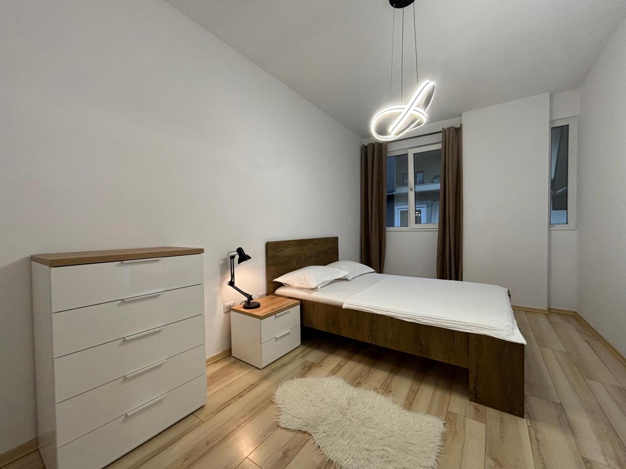 Tam Serviced 2Bdr Apartment City Center No6 地拉那 外观 照片